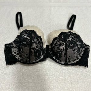 Victoria’s Secret lace bra